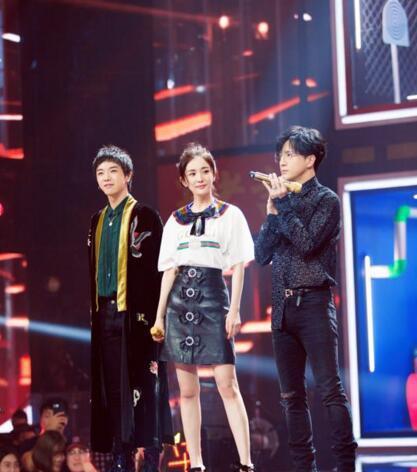 深圳辦公室裝修公司-薛之謙怒摔話筒走人,揭節(jié)目黑幕!