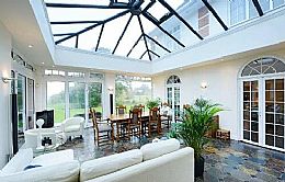 陽臺(tái)裝修 你想要什么樣的陽臺(tái)